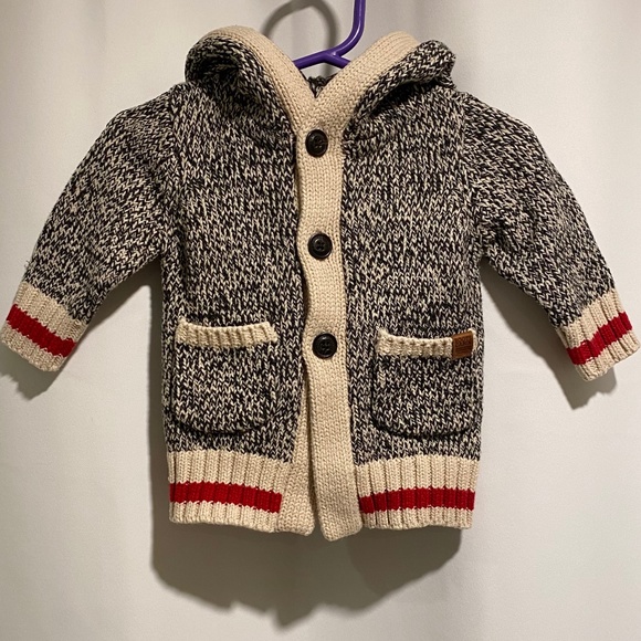 NWOT Roots Cabin Sweater - Picture 1 of 4